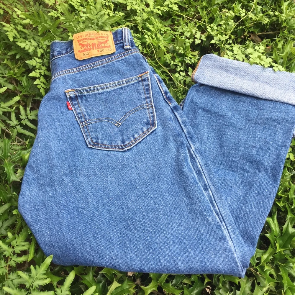 Vintage Levi’s MOM JEANS
